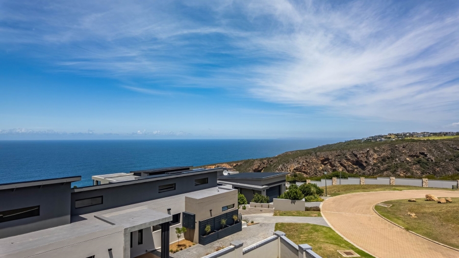 4 Bedroom Property for Sale in Le Grand Golf Estate Western Cape